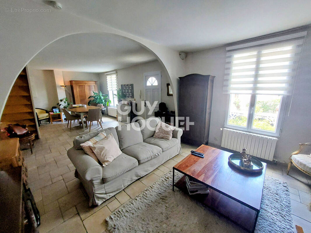 Maison à ROSNY-SOUS-BOIS