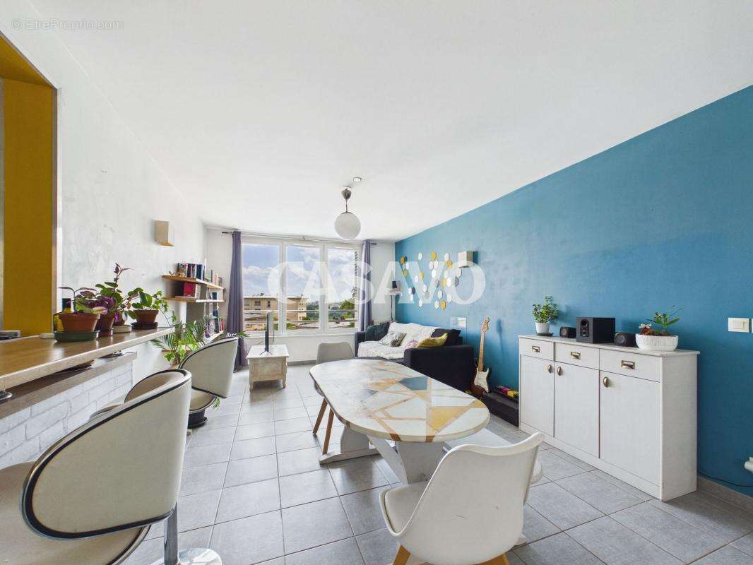 Appartement à LYON-9E
