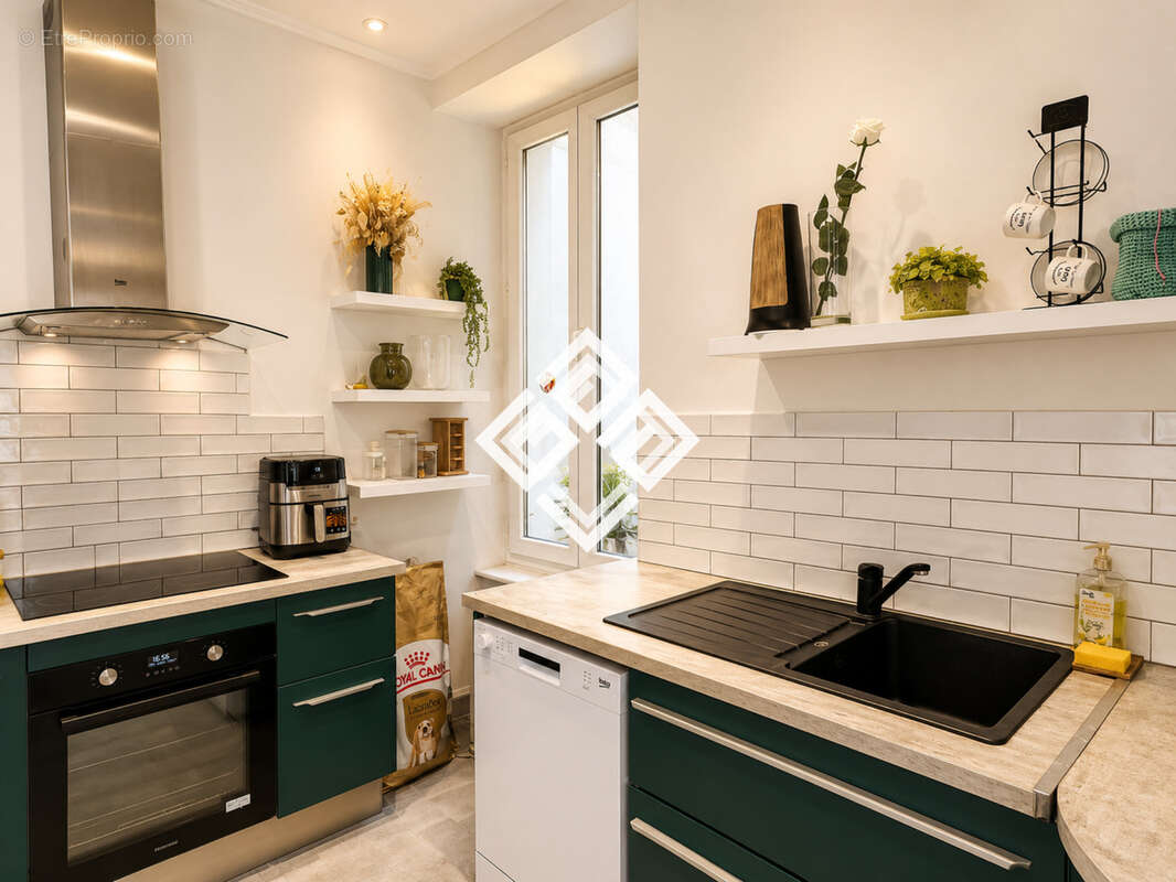 Appartement de caractère en centre-ville de Narbonne - photo 2