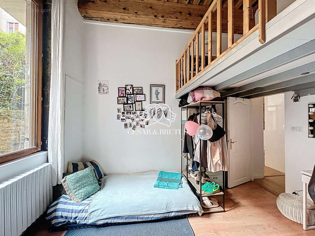 Appartement à LYON-4E
