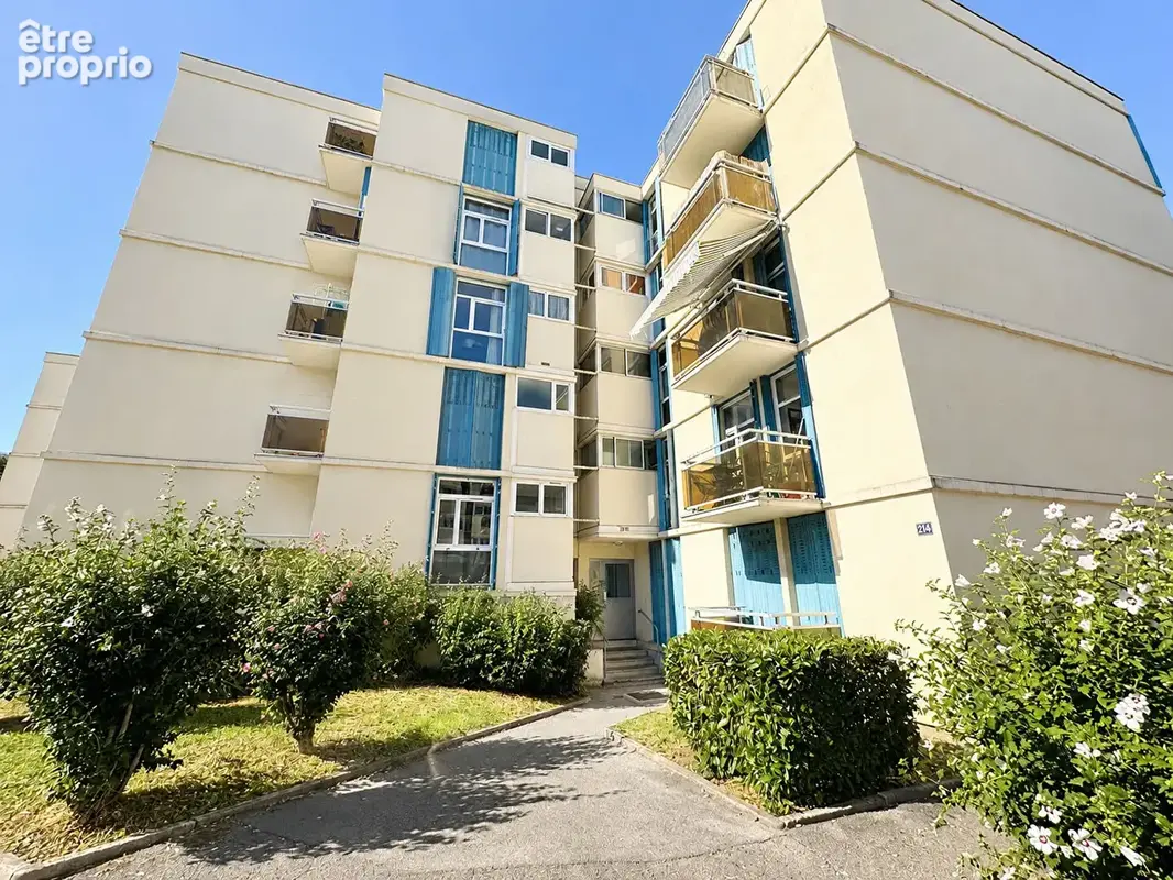 Appartement Lyon 4 pièces 68 m2 - photo 1