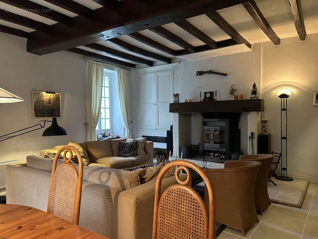 Maison à MAREUIL