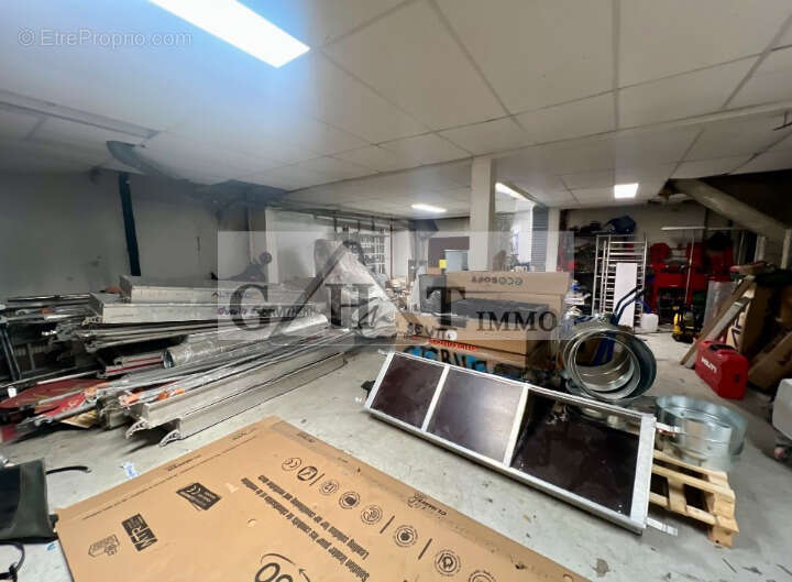 Commerce à ROMAINVILLE