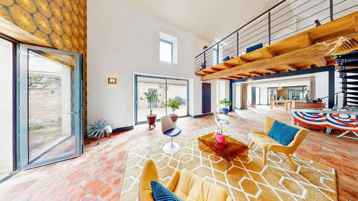 Maison à NEUVILLE-DE-POITOU