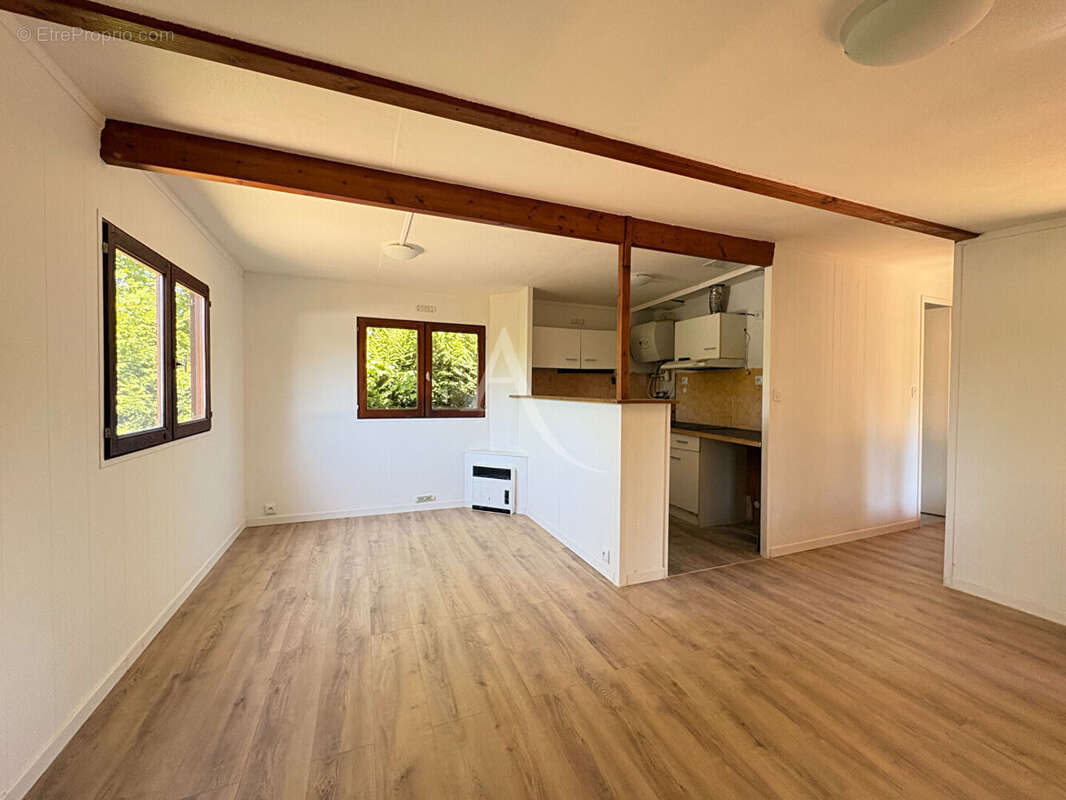 Chalet Le Chatelet En Brie 3 pièce(s) - photo 2
