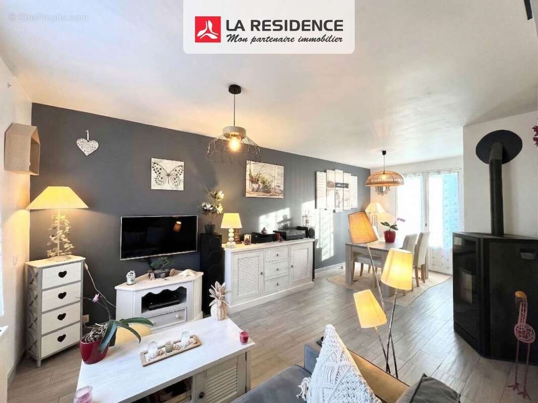 Maison à SAINT-OUEN-L'AUMONE