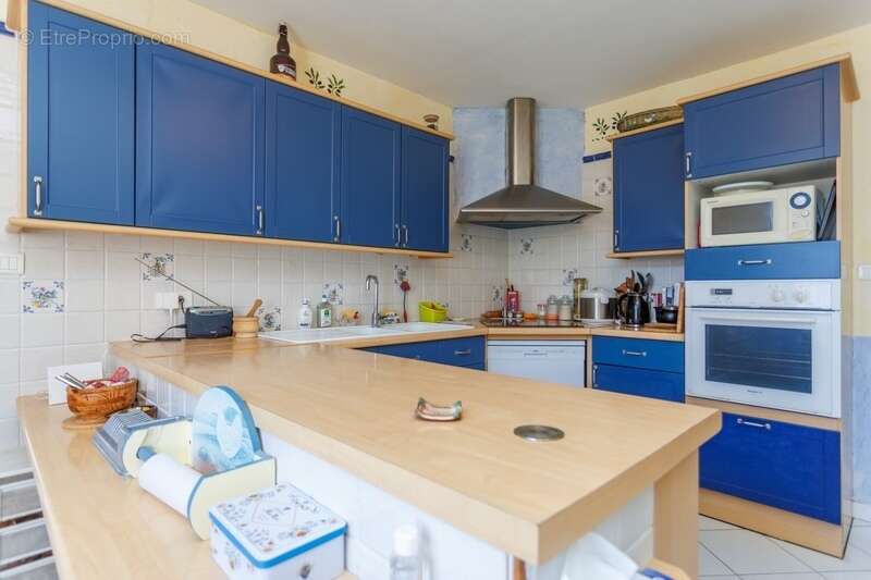 Exclusivité, à vendre – Maison avec double garage et terrain clos – Vérosvres (71) - photo 4