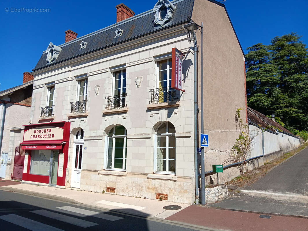Maison à THESEE