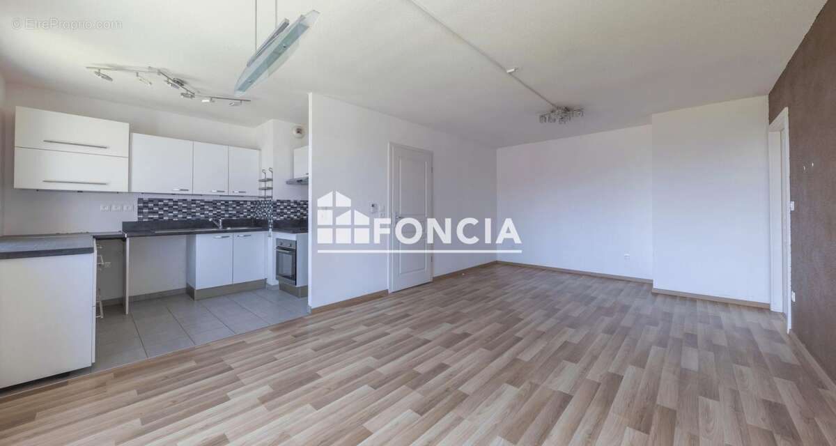 Strasbourg deux-rives - appartement 3p 66m² - photo 3