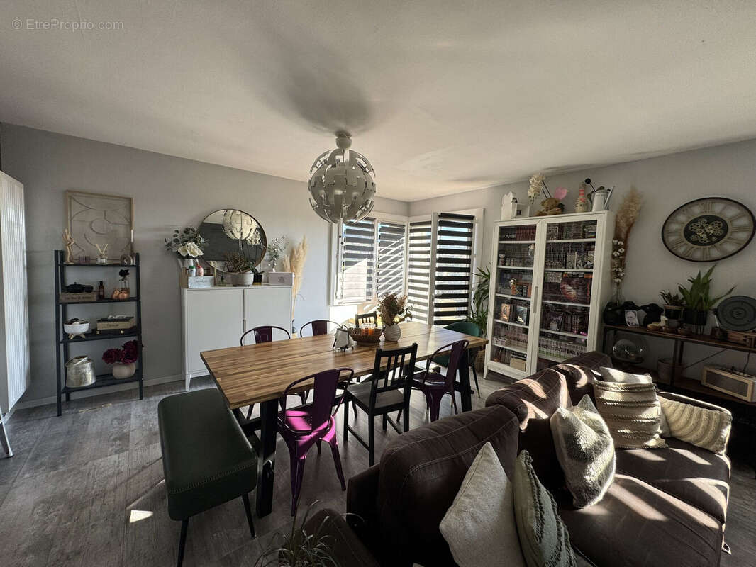 Photo 8 - Maison à COURS-LA-VILLE