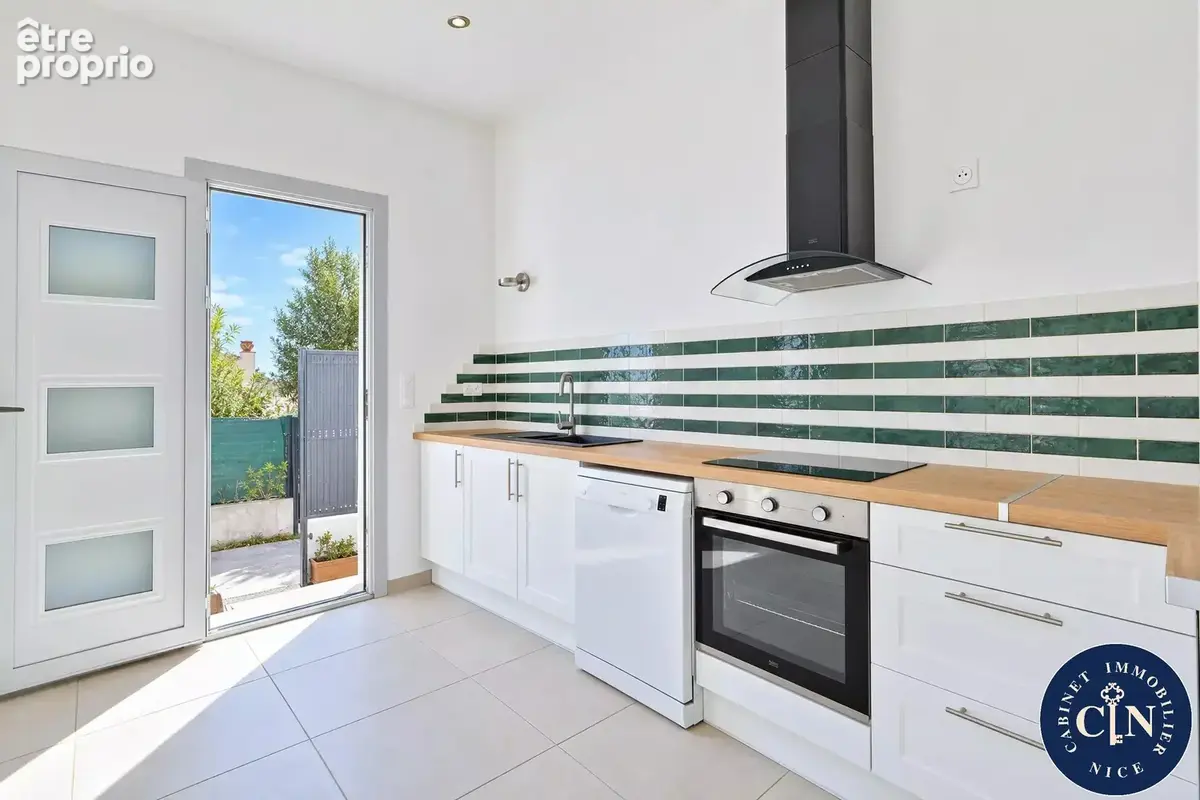 Maison 5 pièces 82 m² à vendre à Saint-Andre-De-La-Roche (06730) - photo 8