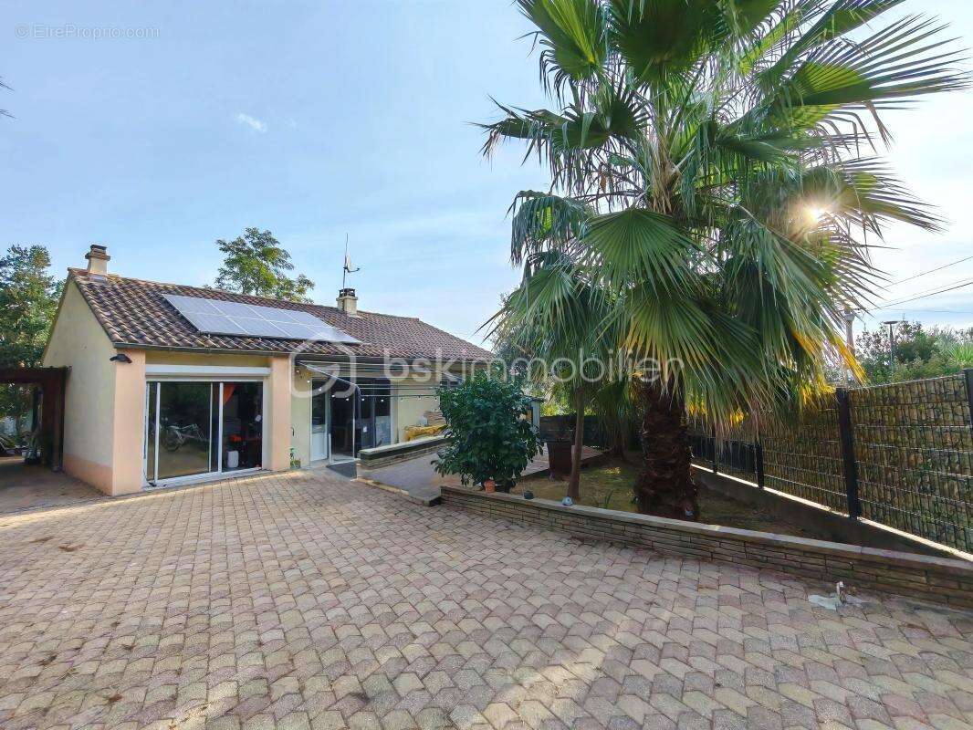 Maison à BOURG-SAINT-ANDEOL