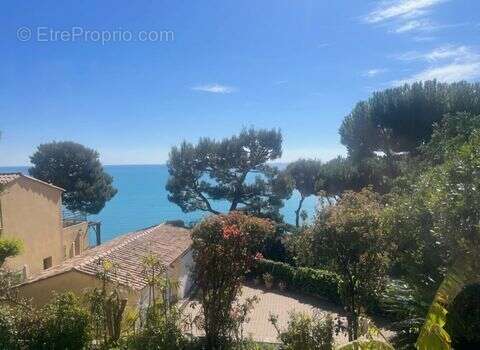 Maison 132 m² à Eze  - photo 3