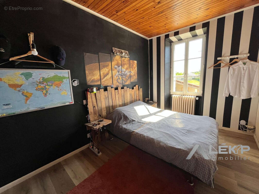 Maison 179 m² à Les Herbiers  - photo 9