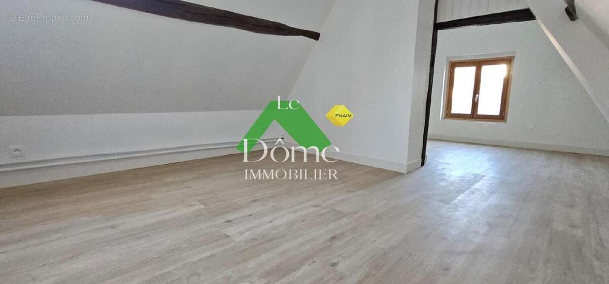 Maison à SAINT-CREPIN-IBOUVILLERS