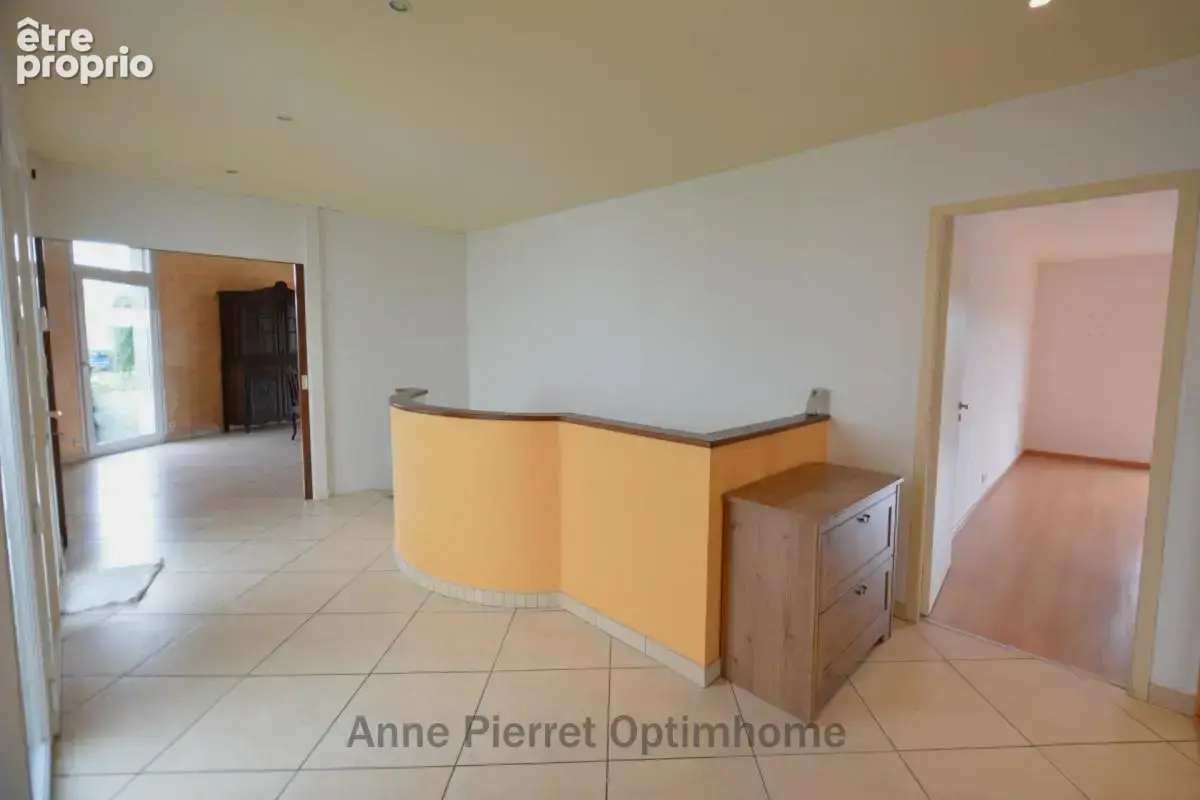 À VENDRE – Grande maison de plain-pied de 224 m² habitable (4 chambres) avec vue exceptionnelle sur forêt et plaine à Vaux-devan - photo 27