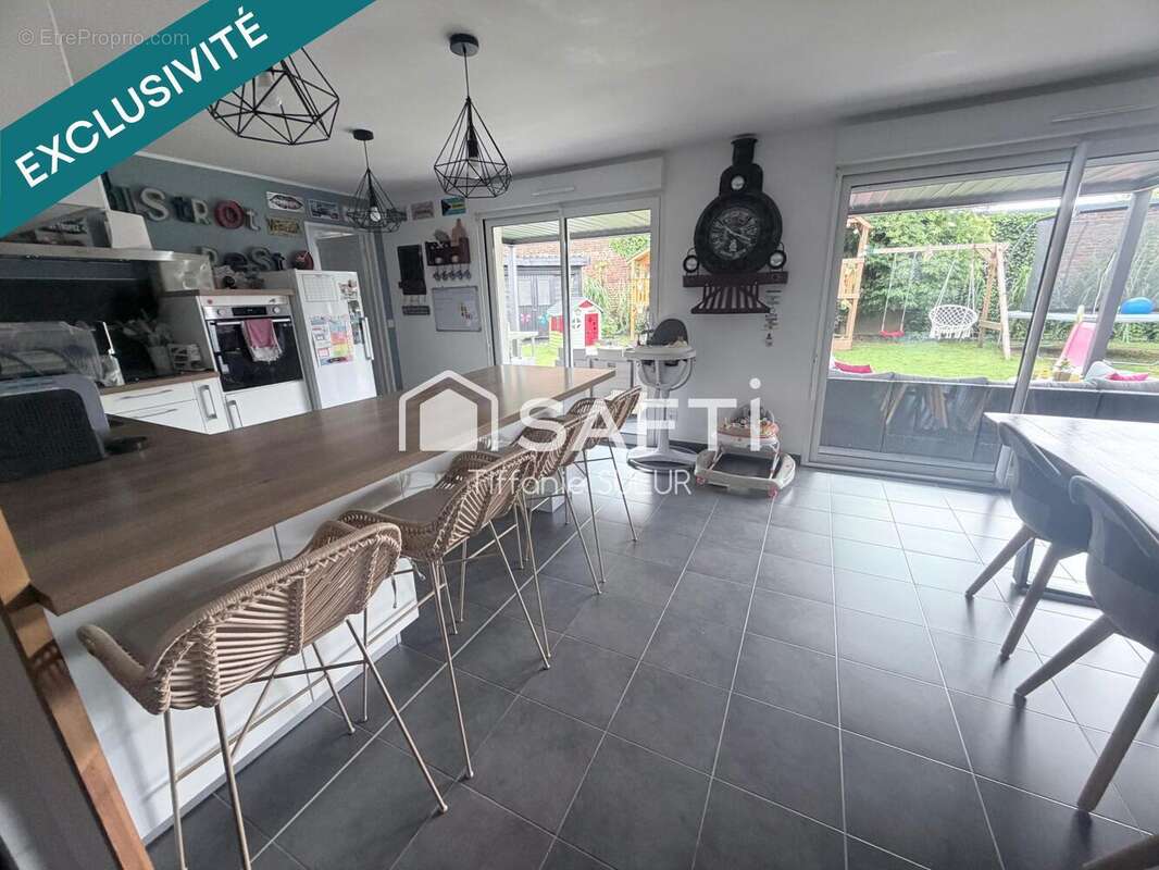 Photo 4 - Maison à ESTEVELLES