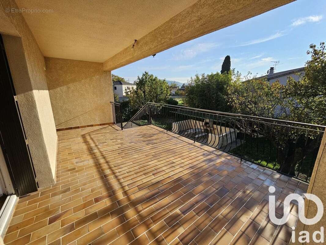 Photo 2 - Maison à LE POUZIN