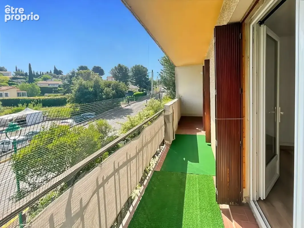 A vendre appartement T3 de 63 m² avec 2 balcons secteur la Pounche 13190 Allauch - photo 9
