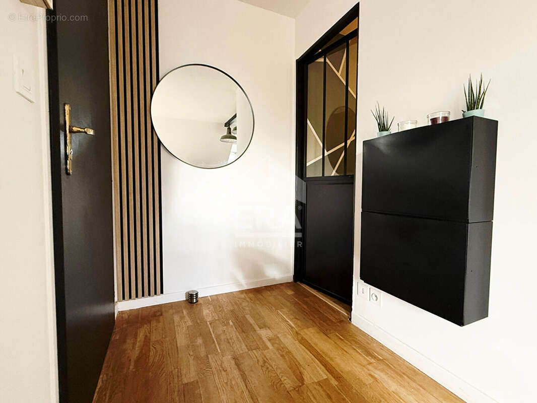 Appartement à BRIE-COMTE-ROBERT