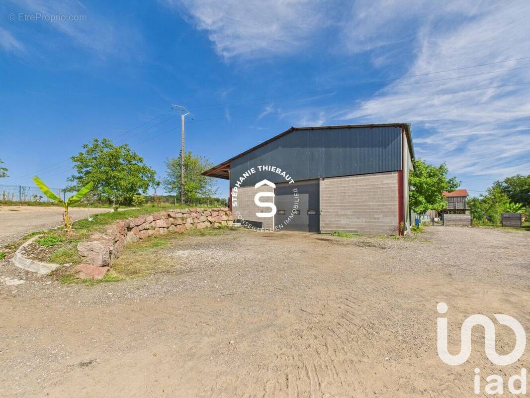 Photo 1 - Maison à DOMMARTIN-AUX-BOIS