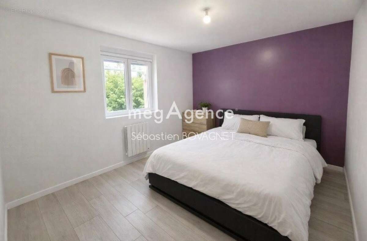 Maison avec une chambre de plein pied, garage et jardinet - photo 5