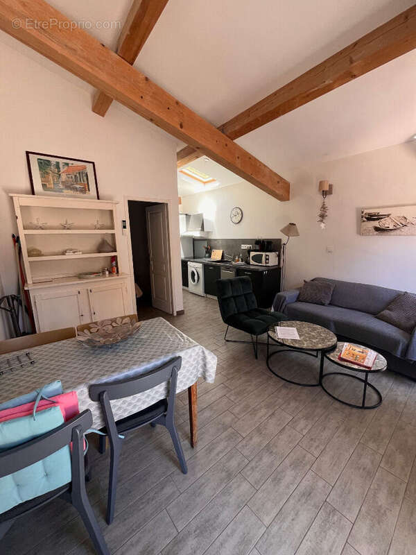 Appartement à SANARY-SUR-MER