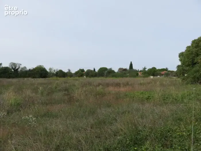 Terrain à GARRIGUES-SAINTE-EULALIE