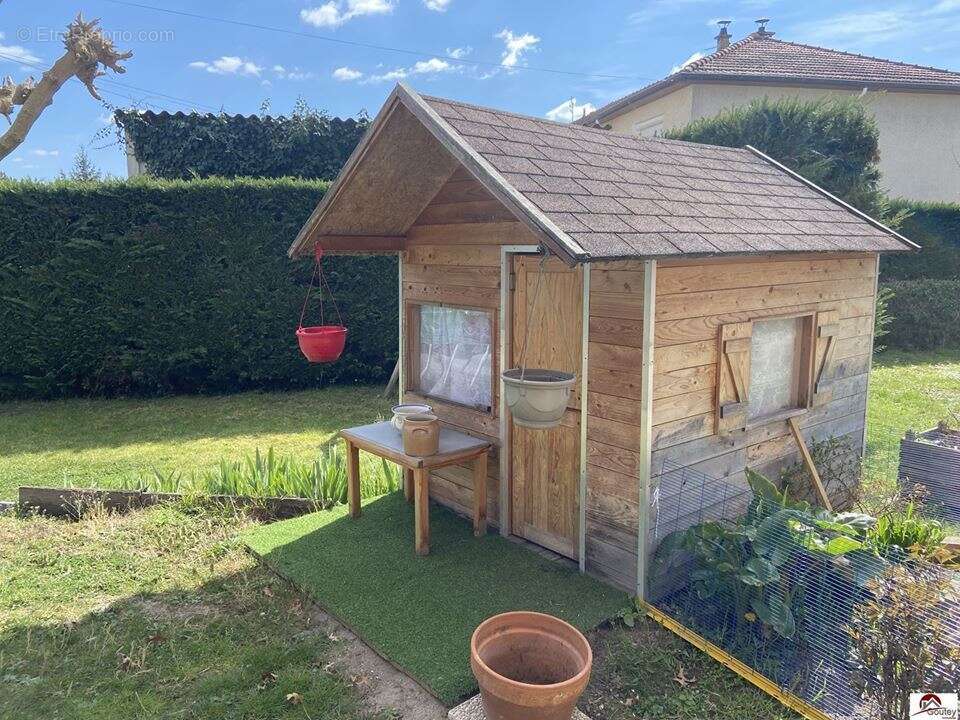 Maison 140 m² à Riorges  - photo 2
