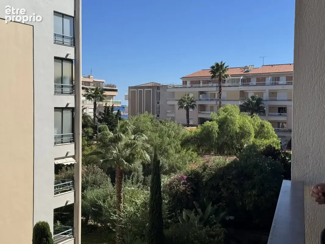 Cannes Vente vaste studio au pied des plages - photo 6