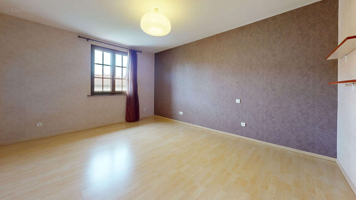 Maison à MACHEREN