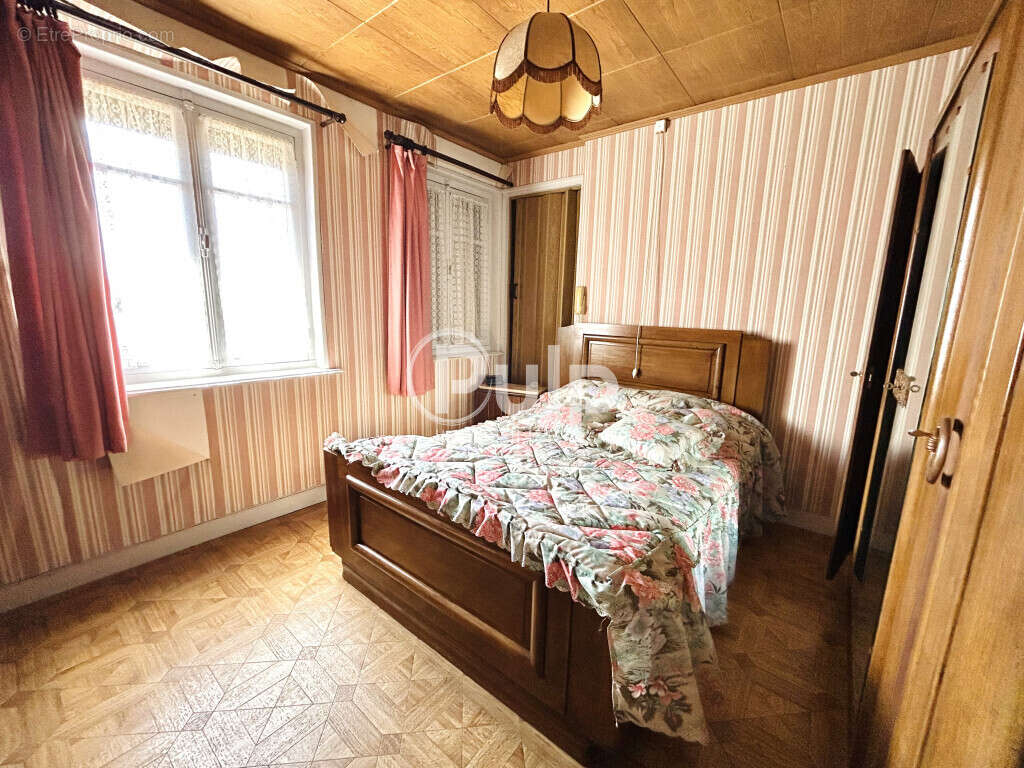Maison à CAUCHY-A-LA-TOUR