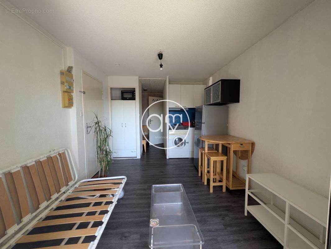 Appartement à LA LONDE-LES-MAURES