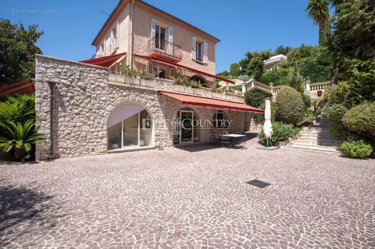 À vendre – Villa de charme au Cannet Victoria - photo 5