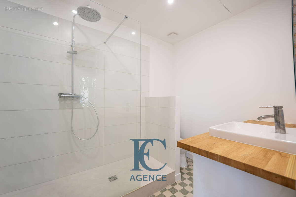 Appartement à SANARY-SUR-MER