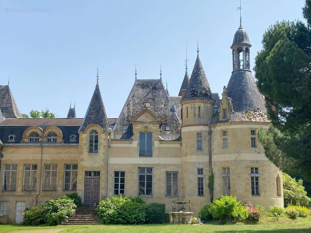 Maison à MIRANDE