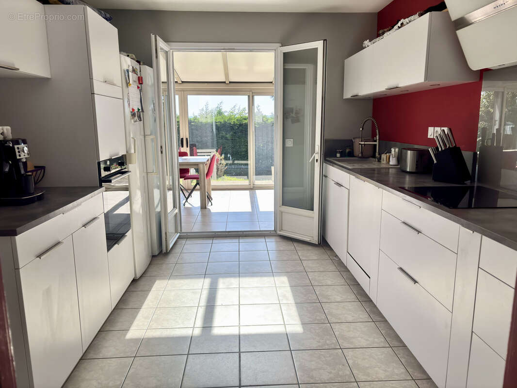 MARGÈS Maison individuelle de plain-pied de 108 m2 sur un terrain 2591 m2 - photo 11