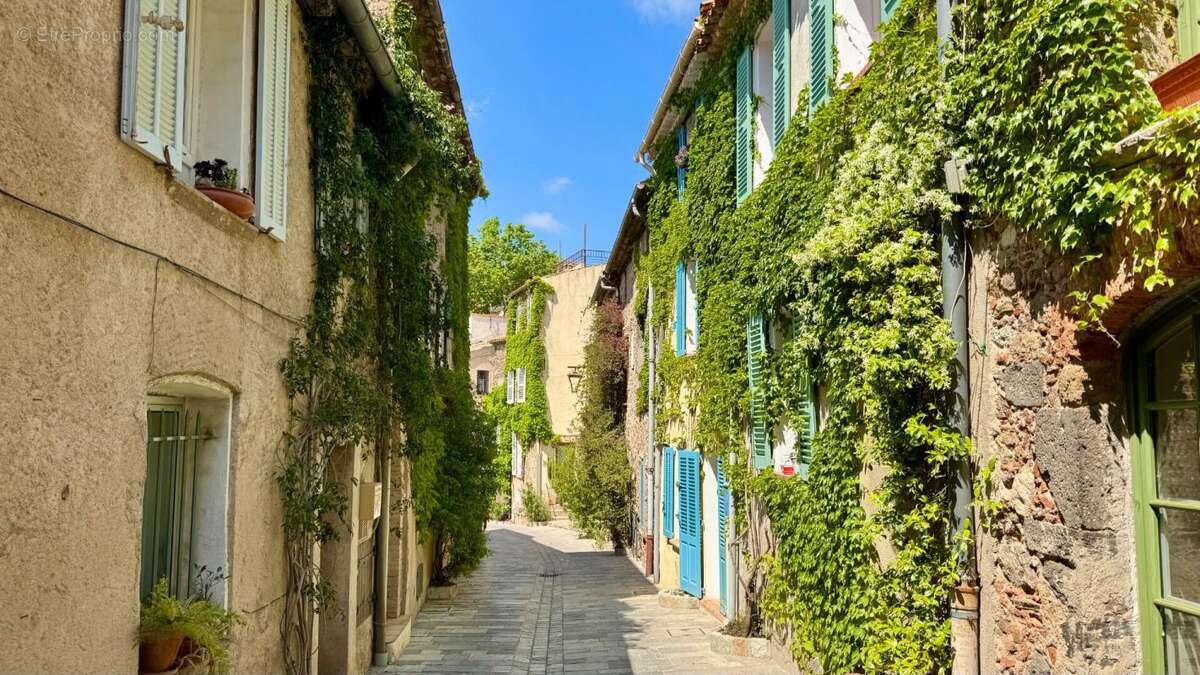 Maison de village Grimaud 4 pièce(s) 73 m2 - photo 2