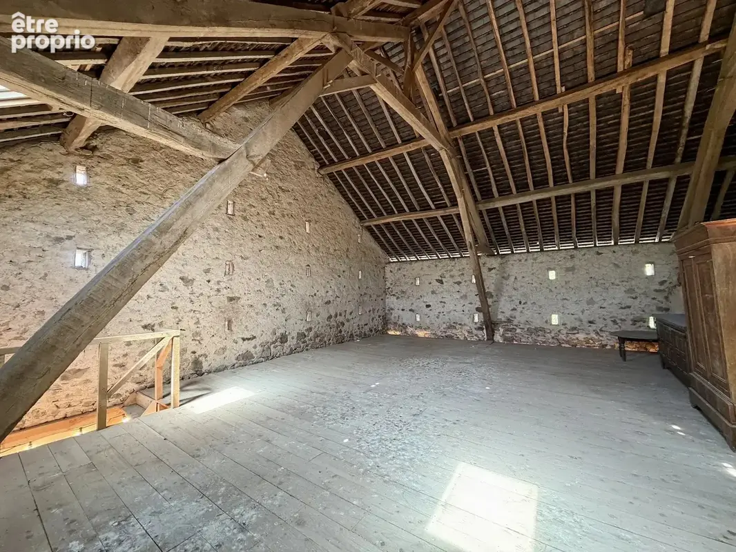 Grange en pierre avec une vue magnifique à vendre près d'Onlay - photo 11
