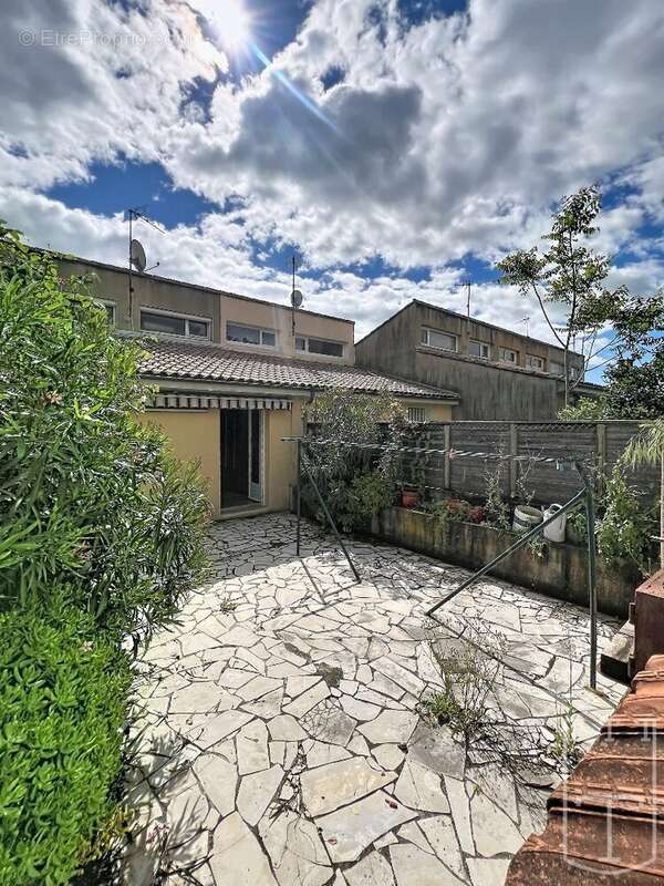 Maison à AUBENAS