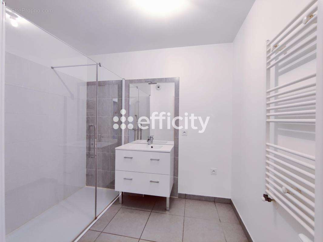 Appartement à COUBLEVIE