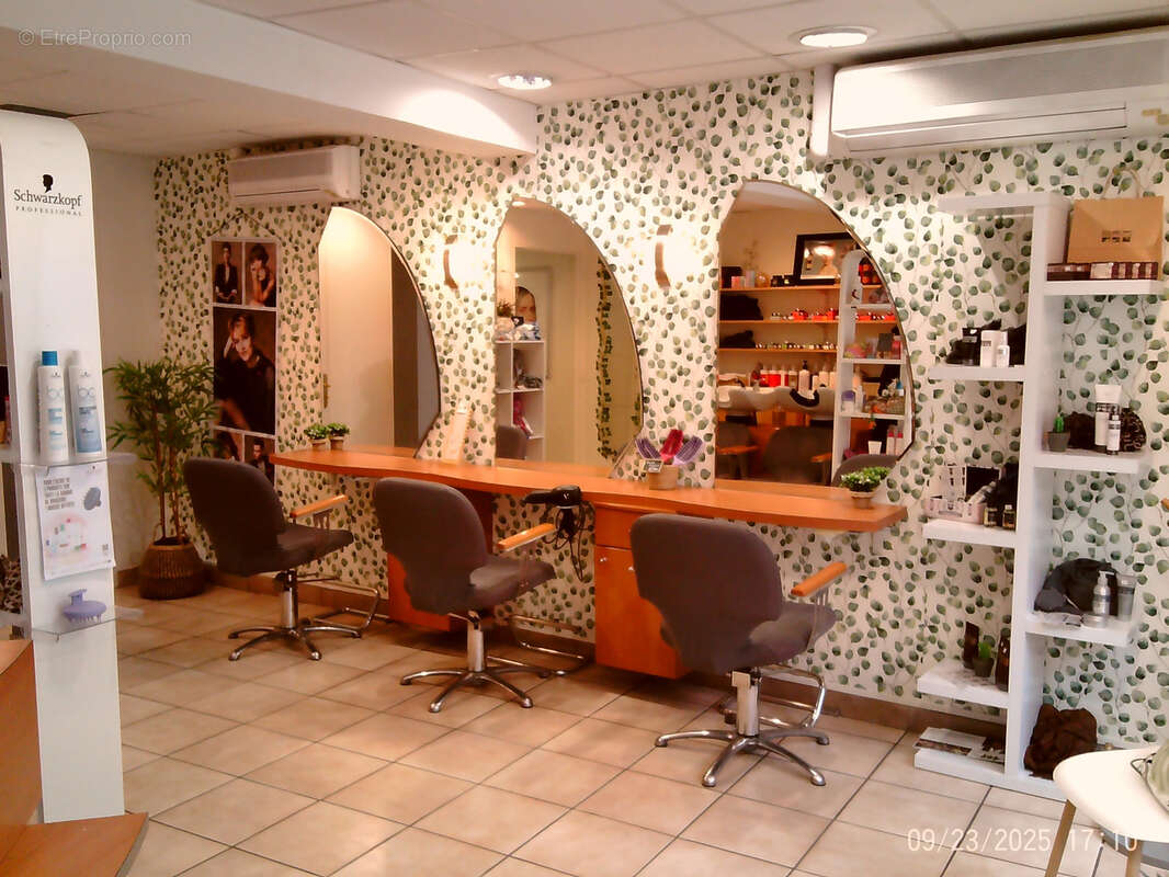 Commerce à LA CHARITE-SUR-LOIRE