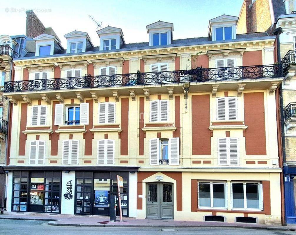 Appartement à TROUVILLE-SUR-MER