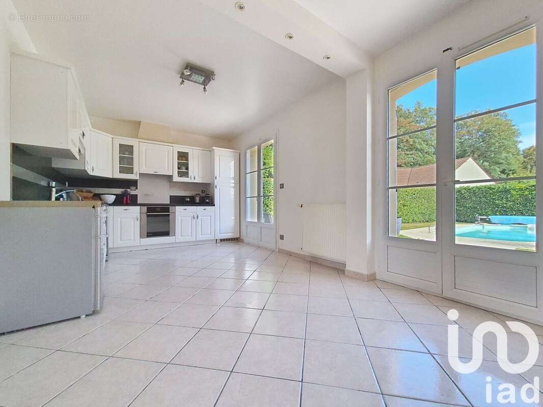 Photo 7 - Maison à SAINT-FARGEAU-PONTHIERRY