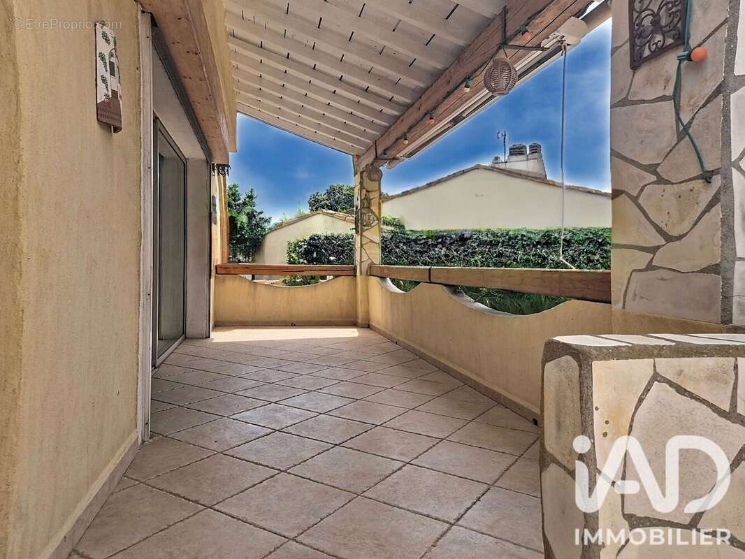 Maison 136 m² à Port-De-Bouc  - photo 7