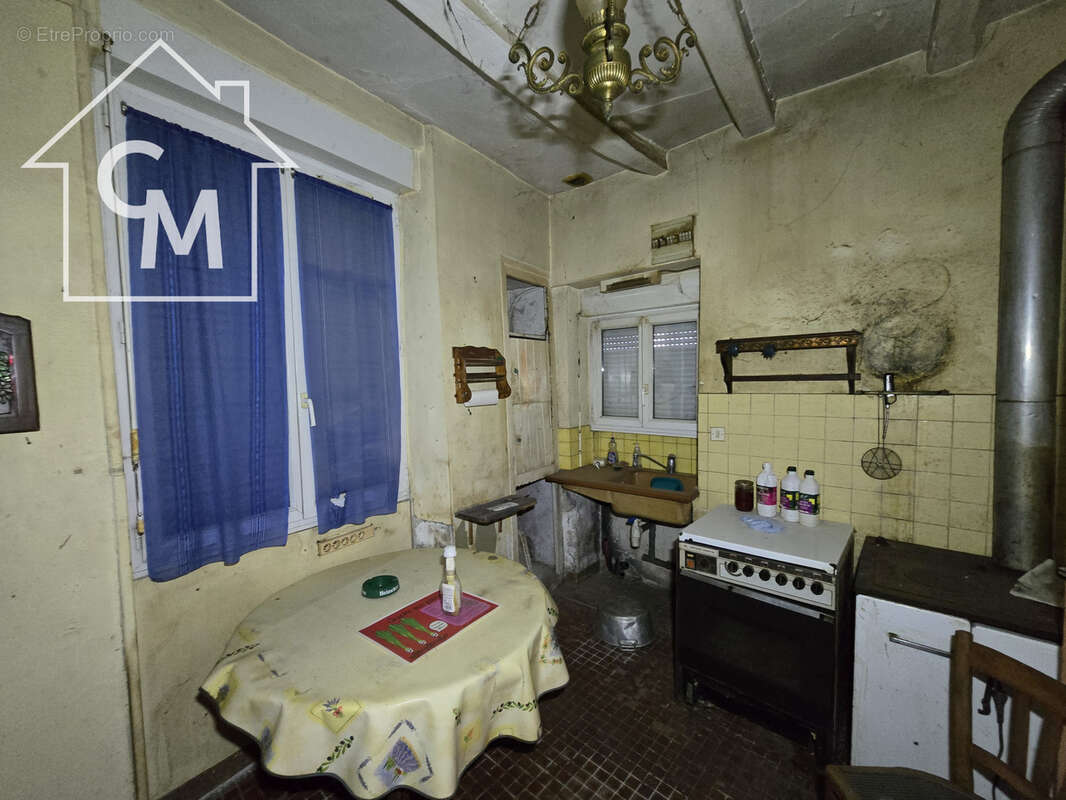 Maison d'habitation avec grange - photo 11
