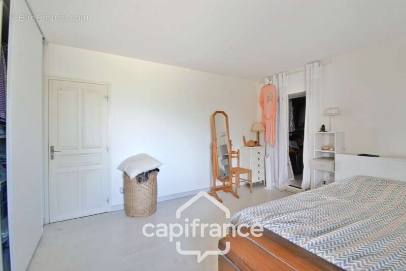 Maison à SAINT-GERMAIN-DU-BOIS