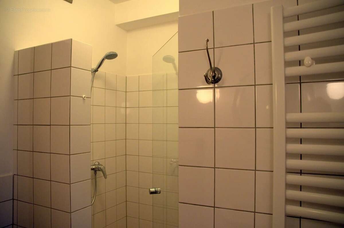 Appartement à PRIVAS