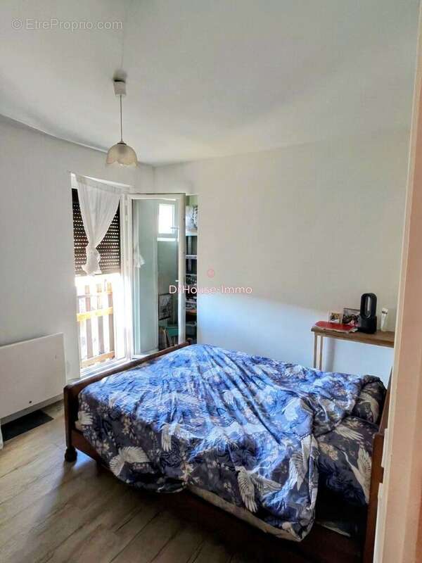 Appartement 85 m² à Vals-Pres-Le-Puy  - photo 6