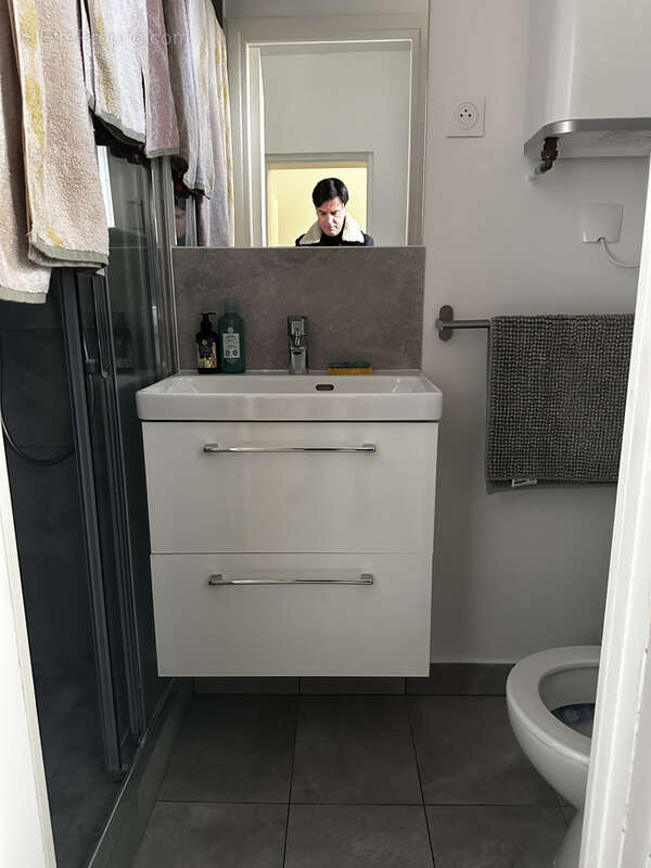 Appartement à COURBEVOIE